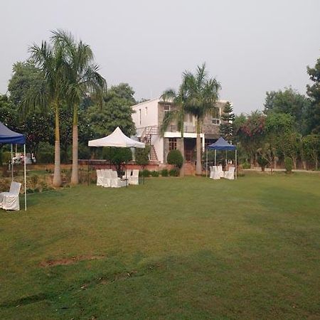 Club Awara Holiday Resort 马尼萨 外观 照片